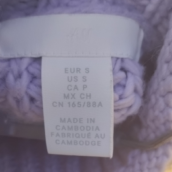 H&M Light Purple Turtleneck Sweater - Picture 3 of 3